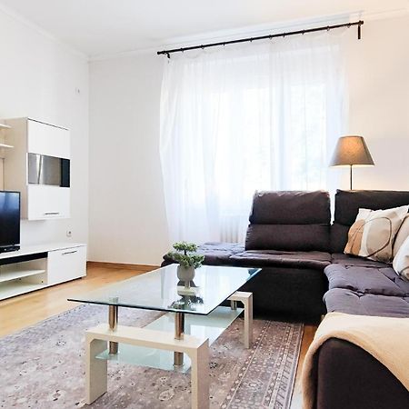 Filinhome Stefanovica Suite 7 Novi Sad Luaran gambar