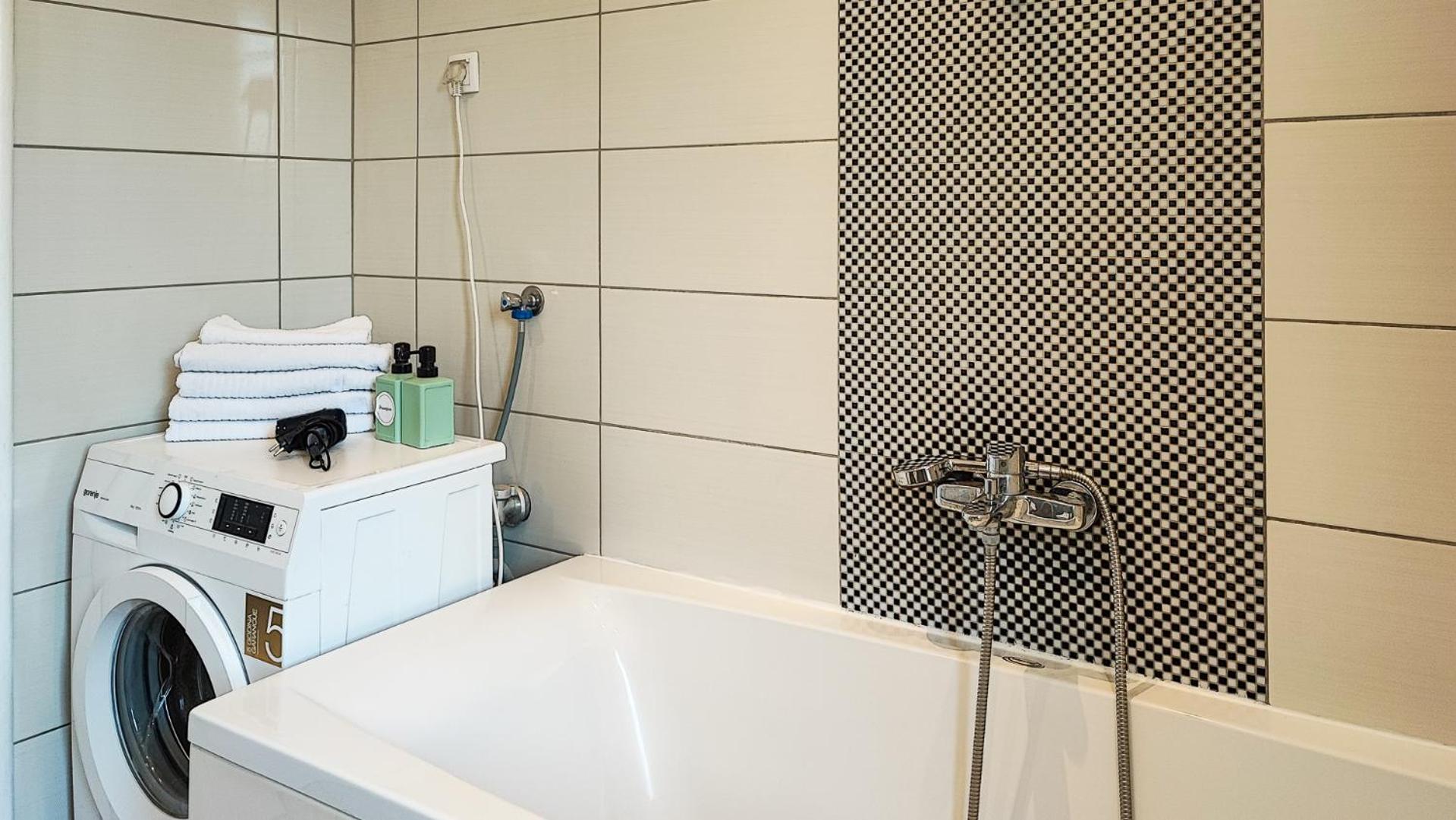 Filinhome Stefanovica Suite 7 Novi Sad Luaran gambar