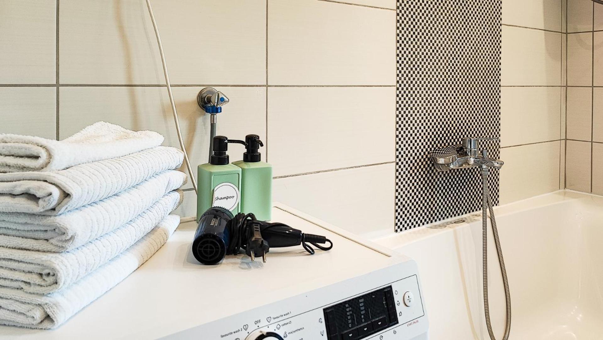 Filinhome Stefanovica Suite 7 Novi Sad Luaran gambar
